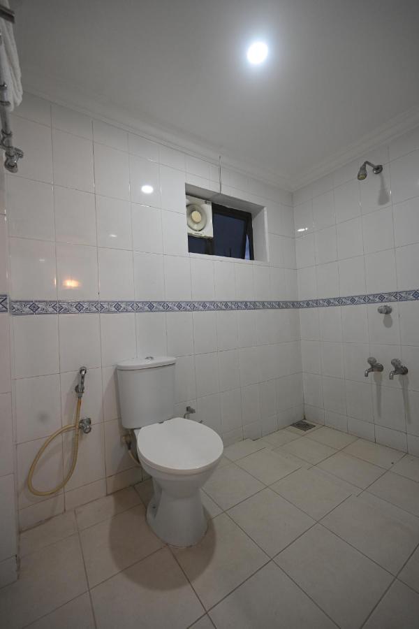 Hotel Bhagavath Gardens Chengannur Bagian luar foto